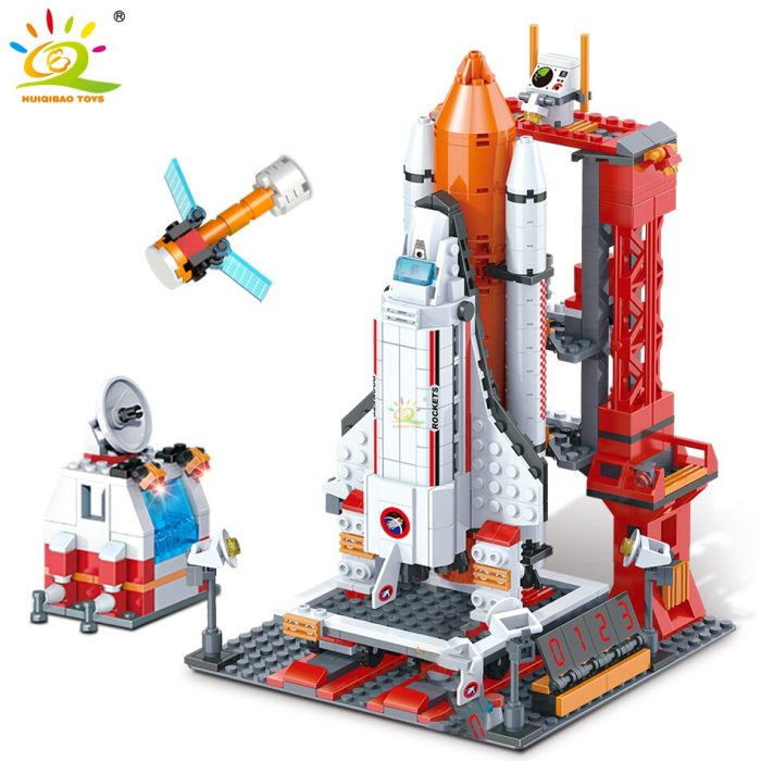 HUIQIBAO Space Aerospace Rocket Building Blocks Model Ideas Astronaut Figures Bricks Toys For Kids Launch Center - LEPIN LEPIN Store