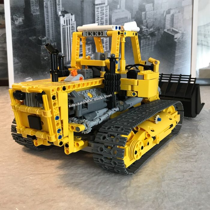 NEW MOC Classic Retro Urban Engineering DEUTZ DL1300 Tracked Loader RC technology DIY ChildrenToy Birthday Gift 3 - LEPIN LEPIN Store